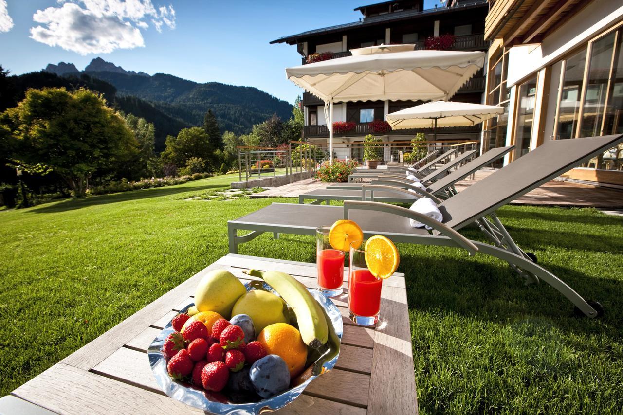 Parkhotel Ladinia San Vito di Cadore Exterior photo